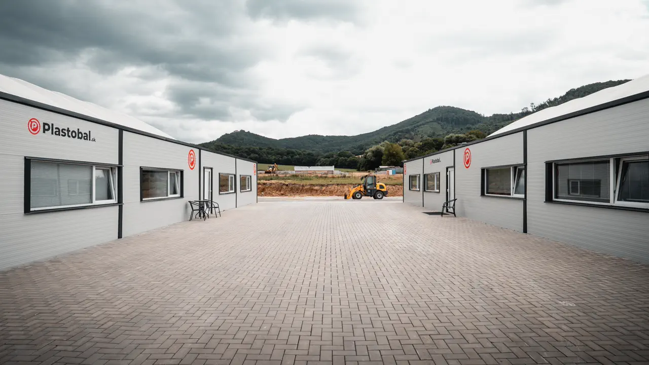 Areál spoločnosti PLASTOBAL SK v Jasenove